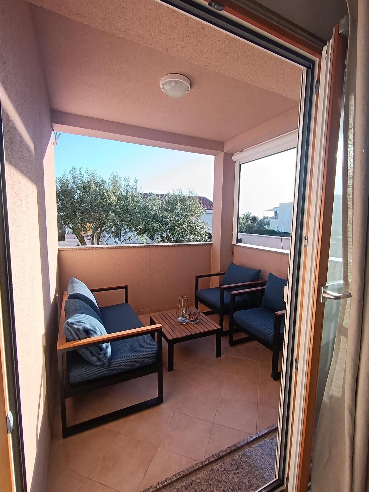 Lily Apartments Punta Skala Petrcane Esterno foto